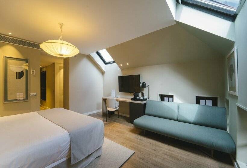 Hotel Barcelo  Oviedo Cervantes