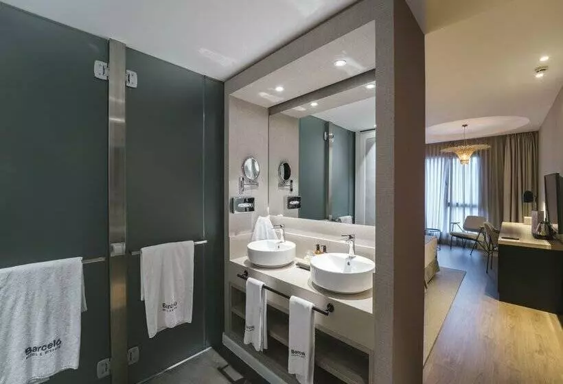 هتل Barcelo Oviedo Cervantes