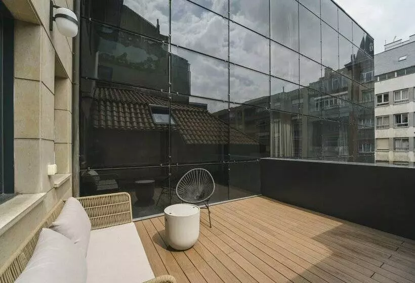 هتل Barcelo Oviedo Cervantes