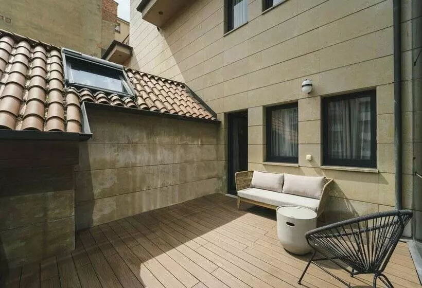 هتل Barcelo Oviedo Cervantes