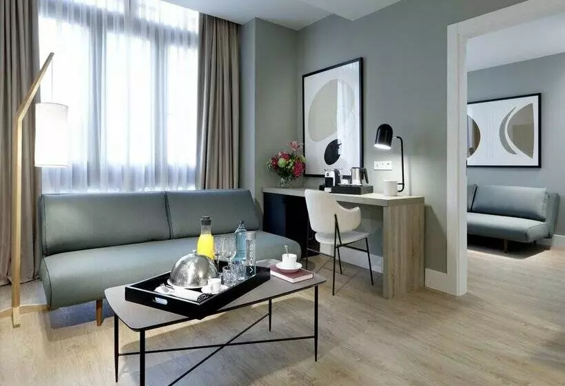 هتل Barcelo Oviedo Cervantes