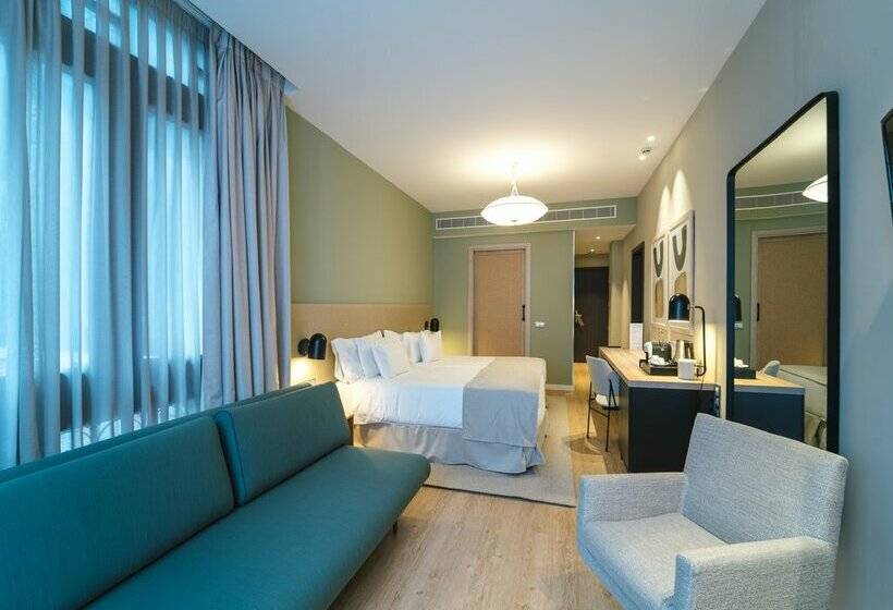 Hotel Barcelo  Oviedo Cervantes