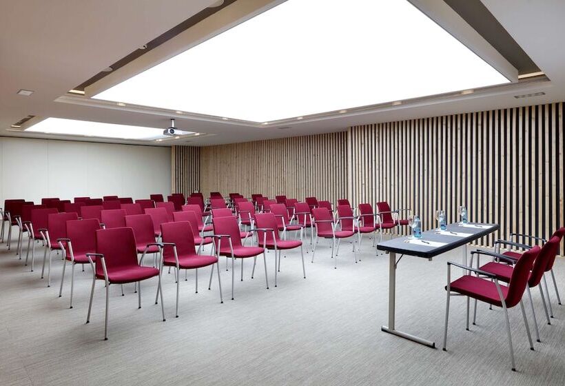 Hotel Barcelo  Oviedo Cervantes