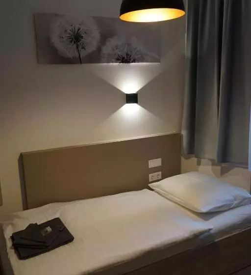 هتل Central City Hbf Nürnberg