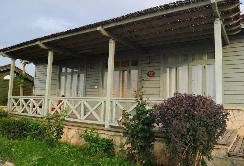 Отель Delta Nature Resort