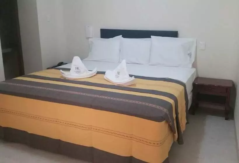 هتل El Español Centro Histórico