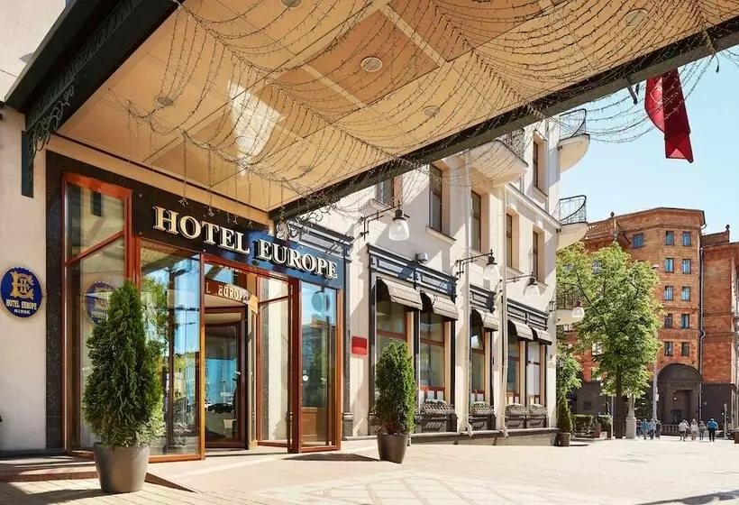 Отель Europe