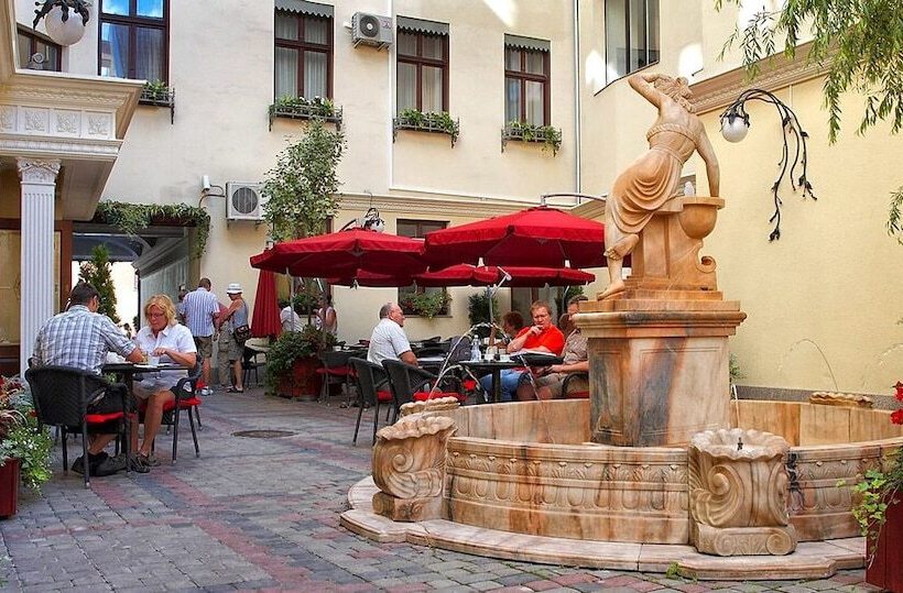 هتل Garden Palace