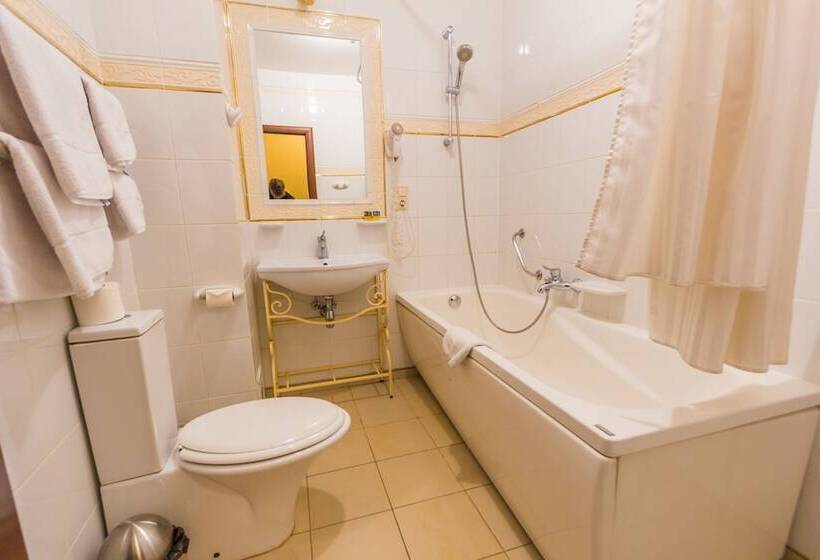 هتل Garden Palace