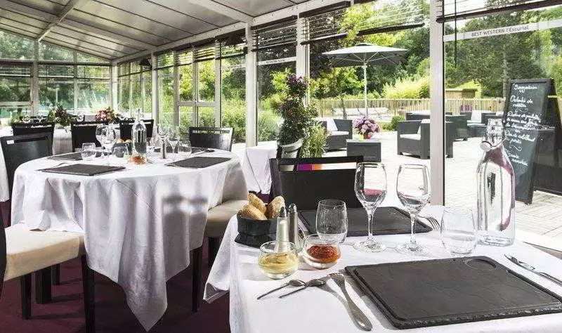 בית מלון כפרי Kyriad Tours   Joué Lès Tours