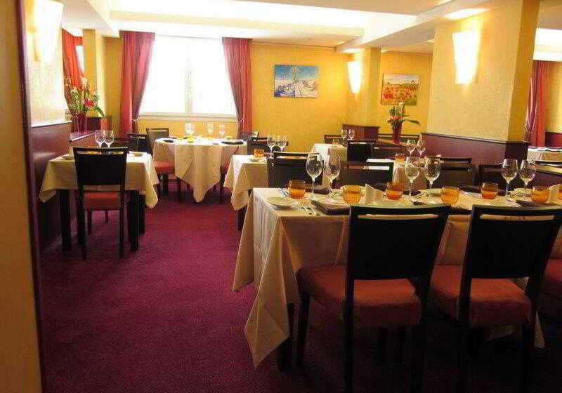 ホテル Kyriad Tours Joué Lès Tours