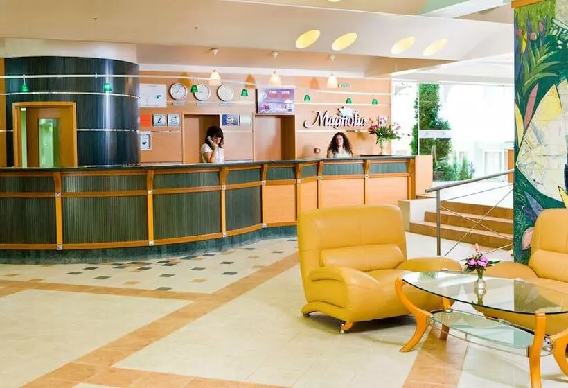 ホテル Magnolia   All Inclusive