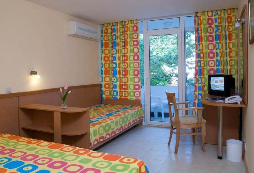 هتل Magnolia All Inclusive