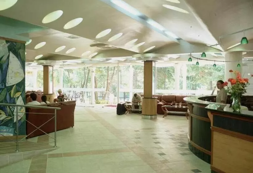 ホテル Magnolia   All Inclusive