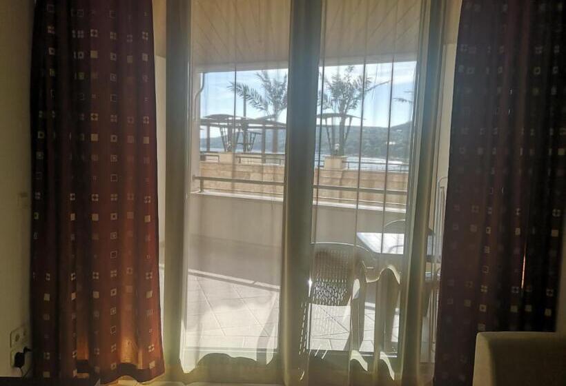 هتل Marina City Apart