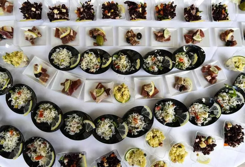 בית מלון כפרי Minerva Resort