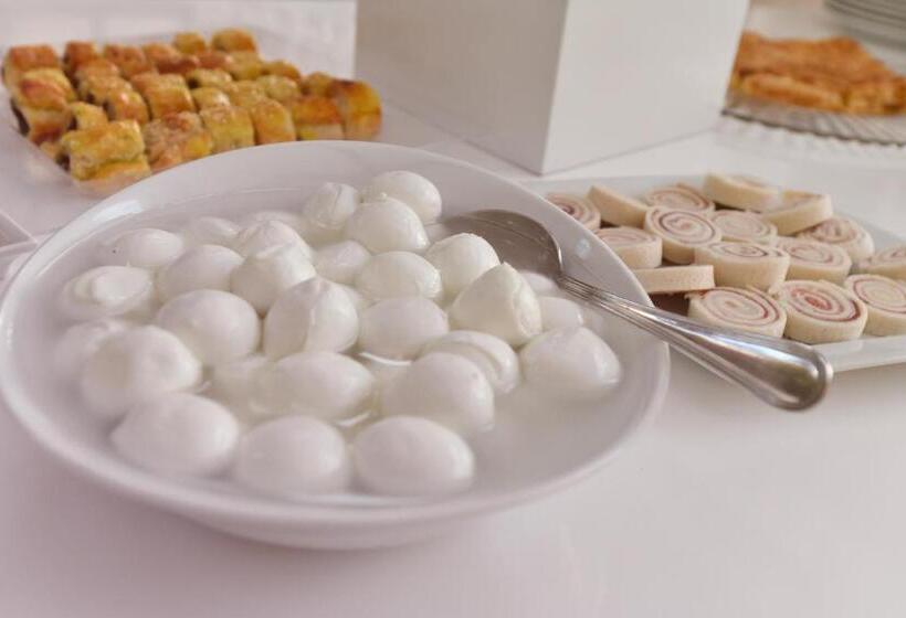 בית מלון כפרי Minerva Resort