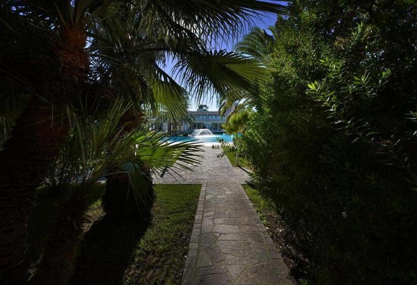 בית מלון כפרי Minerva Resort