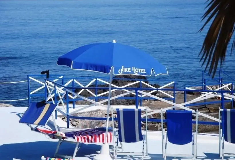 בית מלון כפרי Nike