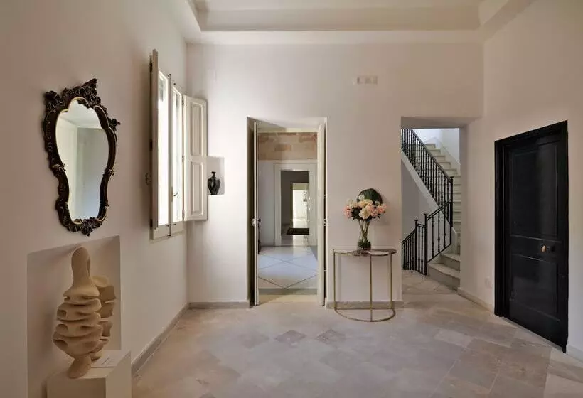 هتل Palazzo Rollo