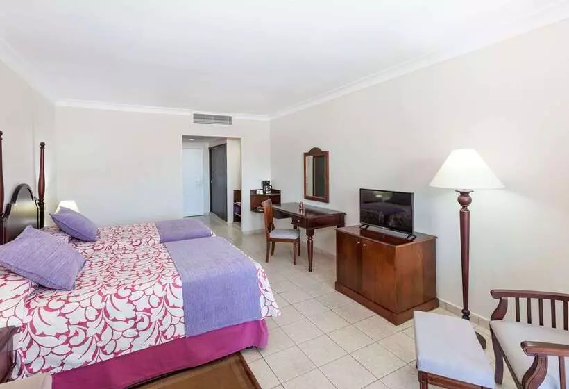 هتل Paradisus Princesa del Mar Resort & Spa