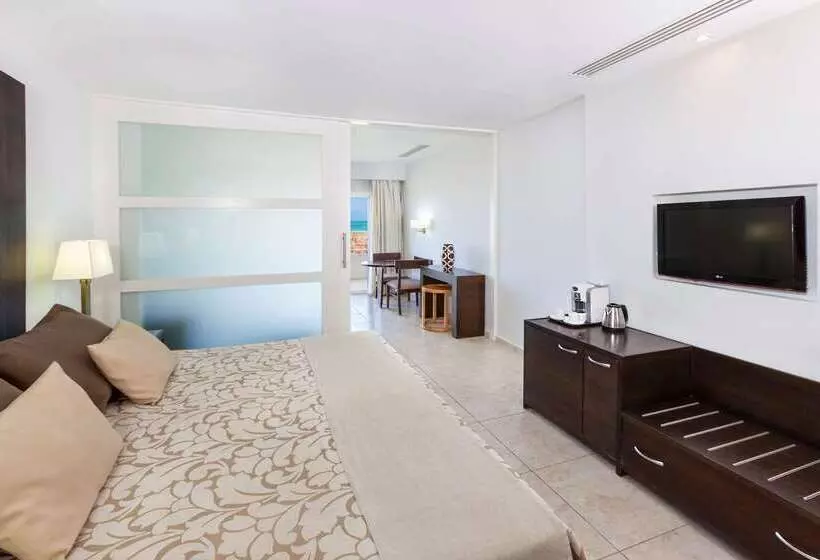 هتل Paradisus Princesa del Mar Resort & Spa