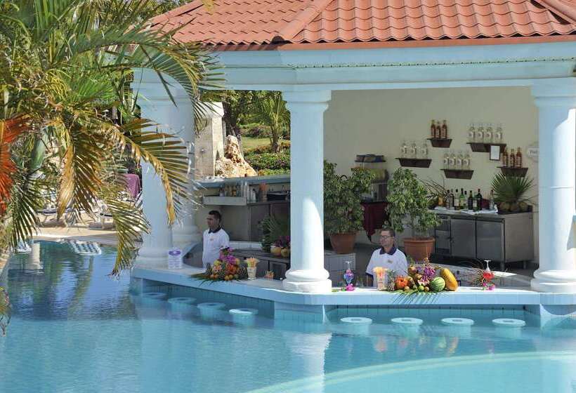 هتل Paradisus Princesa del Mar Resort & Spa