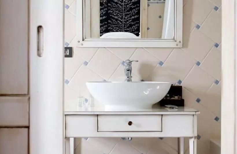 هتل روستایی Posada Los Condestables Hotel & Spa