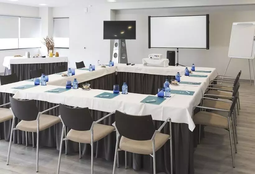 Отель & Spa Real Ciudad De Zaragoza