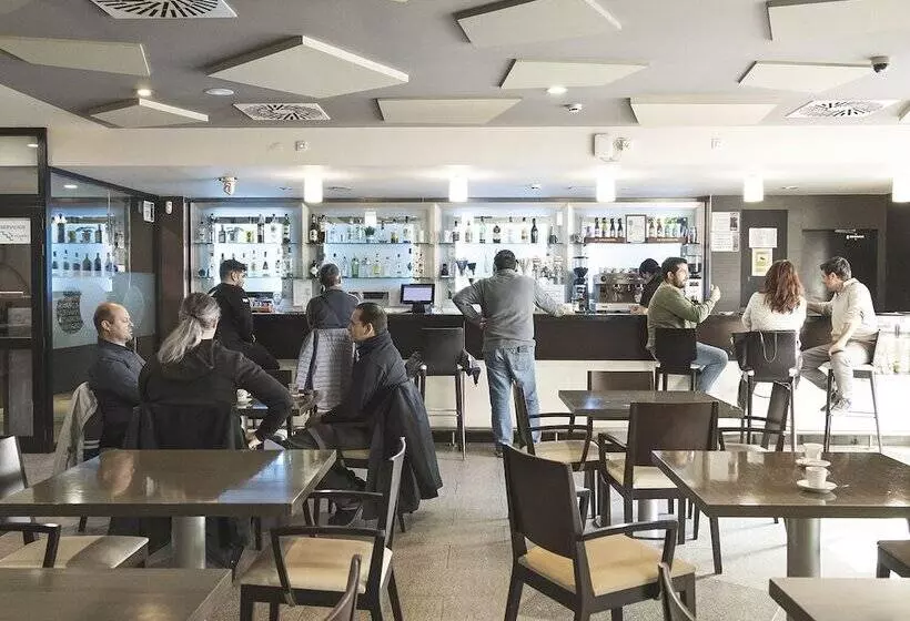 Отель & Spa Real Ciudad De Zaragoza