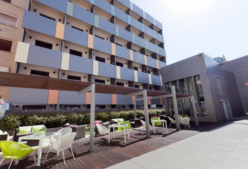 Отель Vincci Zaragoza Zentro