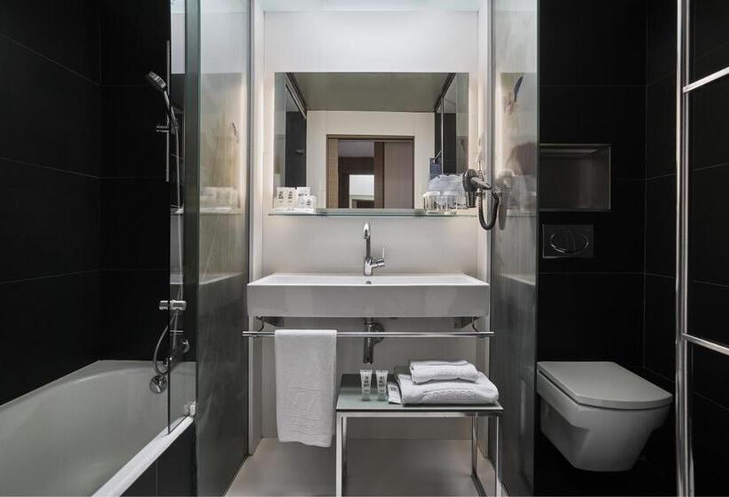 Отель Vincci Zaragoza Zentro