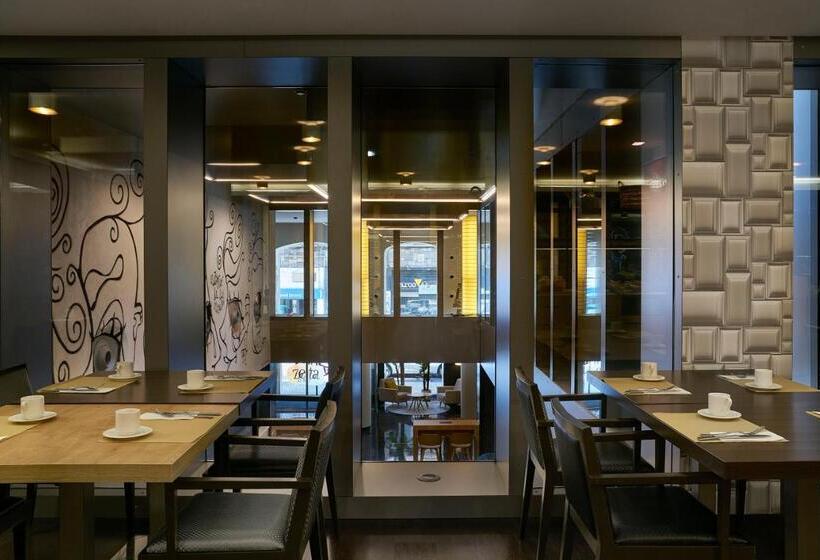 Отель Vincci Zaragoza Zentro