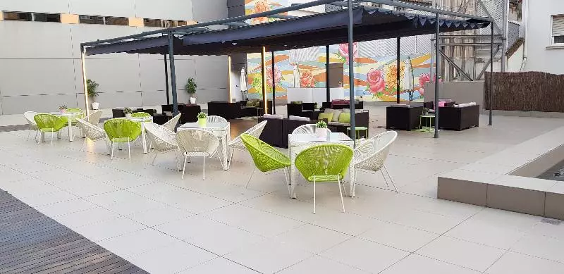 Отель Vincci Zaragoza Zentro