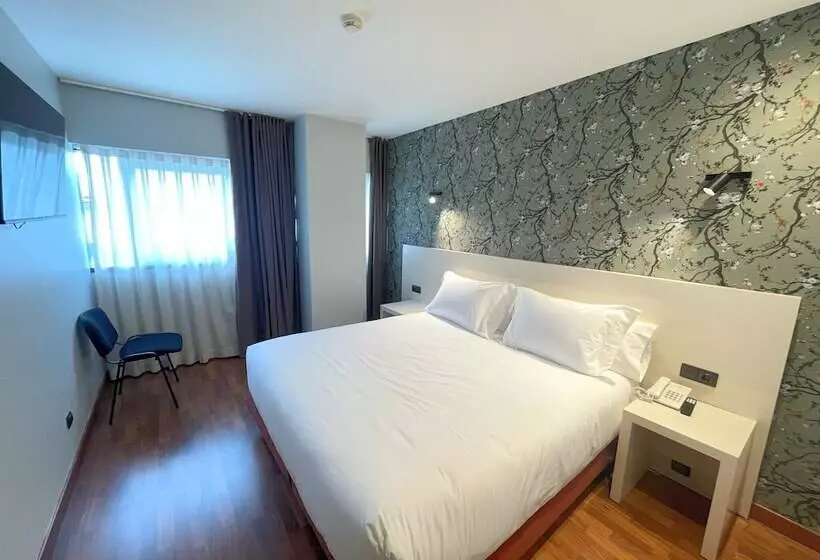 Hotel Apartamentos San Fermín Pamplona