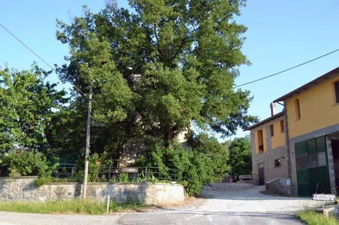 ホテル Agriturismo I Fondacci