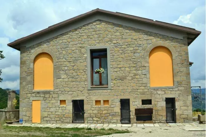 ホテル Agriturismo I Fondacci