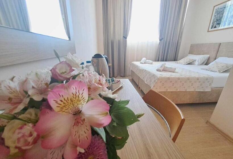 فندق Effect Saint Mina