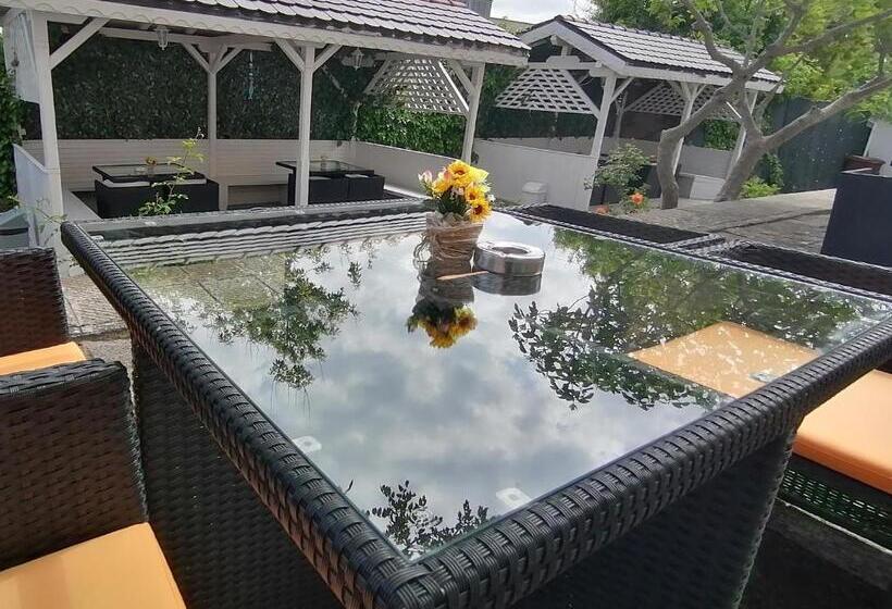 فندق Effect Saint Mina