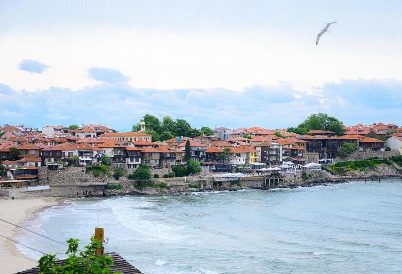 فندق Effect Saint Mina