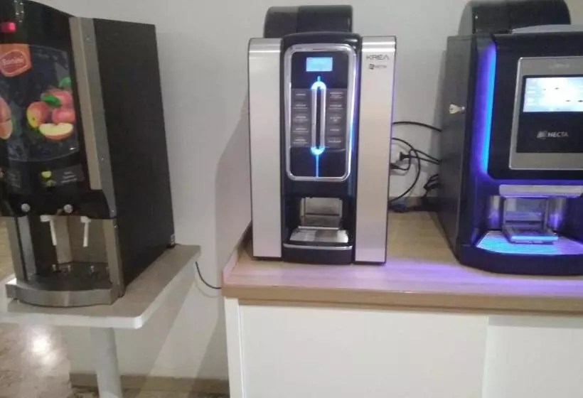 Hotelli Les Flots Bleus