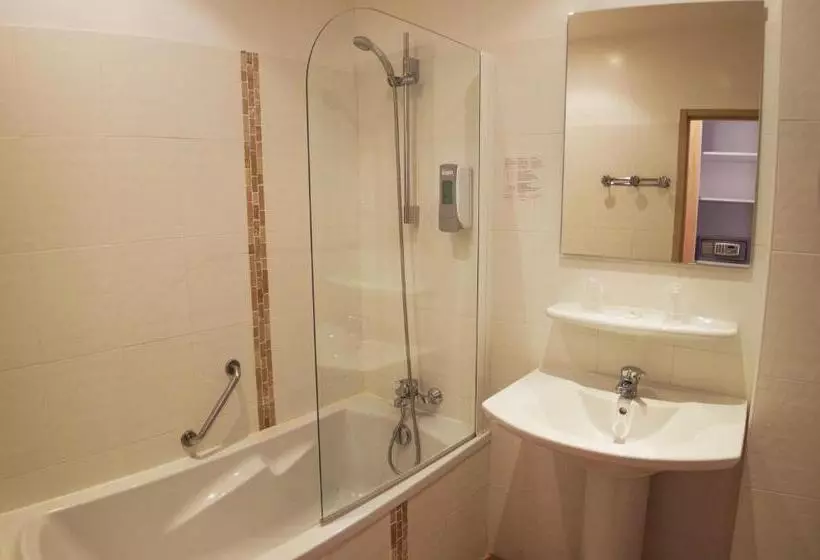 Hotelli Les Flots Bleus