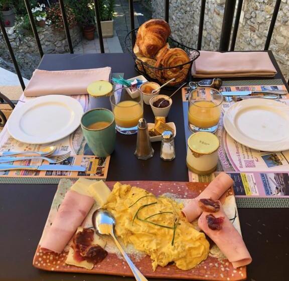 ホテル L'oustau De La Font