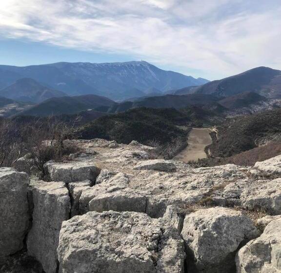 호텔 L'oustau De La Font