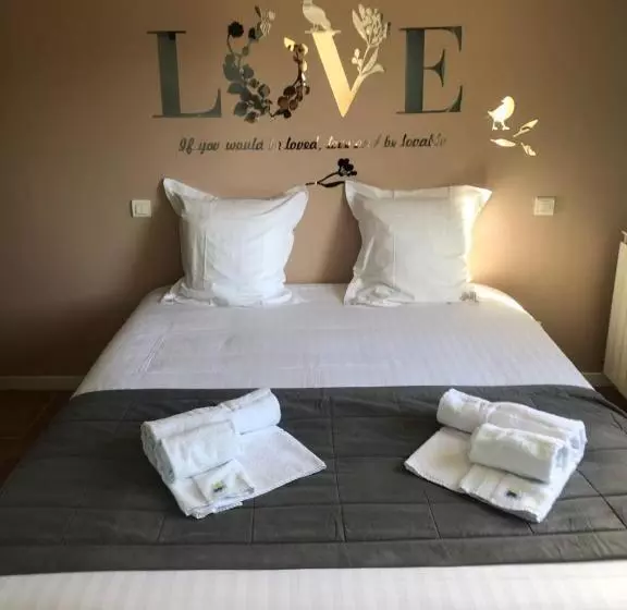 Hotelli L'oustau De La Font