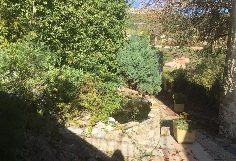 Hotelli L'oustau De La Font