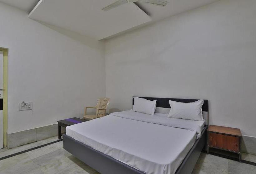 Hotel Spot On 39918  Pakas