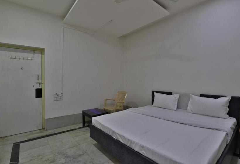 Hotel Spot On 39918  Pakas