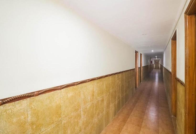 Hotel Spot On 73921 Surya Inn