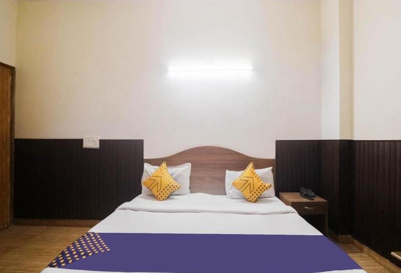 Hotel Spot On 73921 Surya Inn